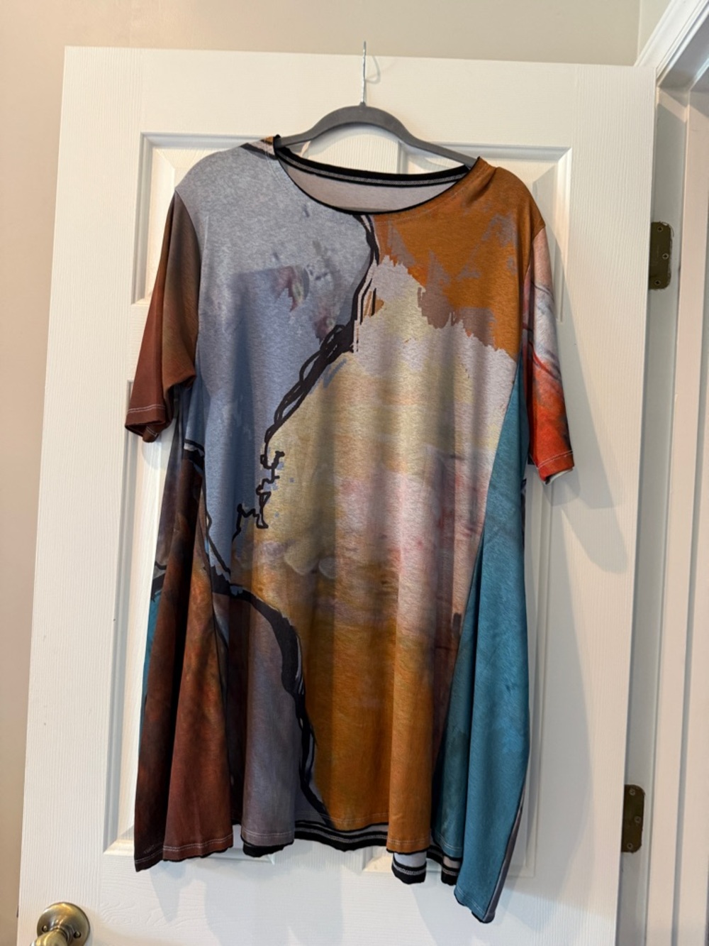 Cats Meow Short Sleeve Artistic Print Shirt in Brown and Blue.
Has pockets - Picture 3 of 4